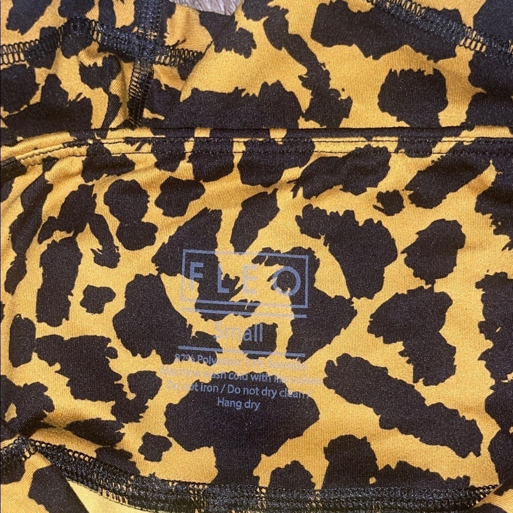 Fleo Leopard Print Women's Shorts gym lifting workout biker animal print - Picture 4 of 5